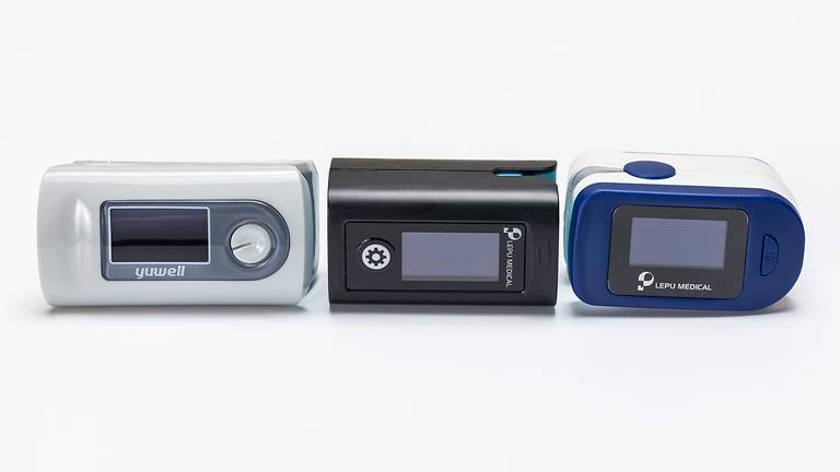 All households in Singapore to get one FREE oximeter from Temasek Foundation