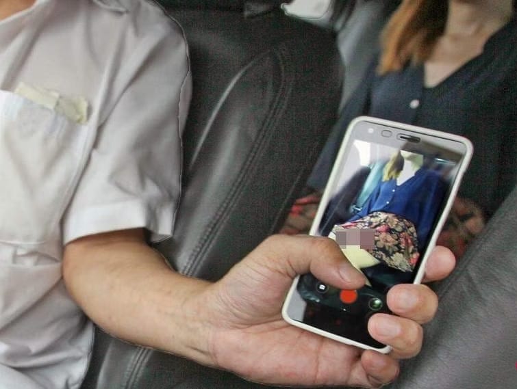 Private-hire driver gets 12 weeks' jail for taking upskirt videos of female passengers & 88 pedestrians