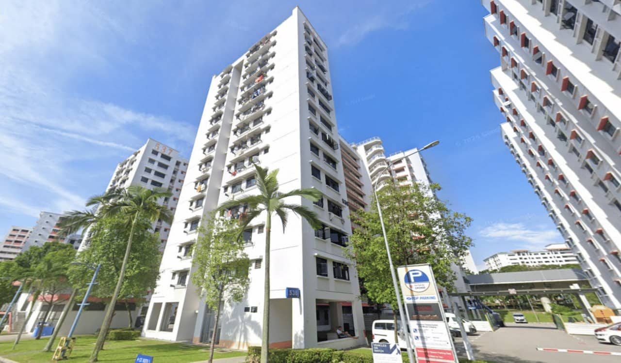 Urine Splashed on Neighbor's Door by 67-Year-Old Man Jailed