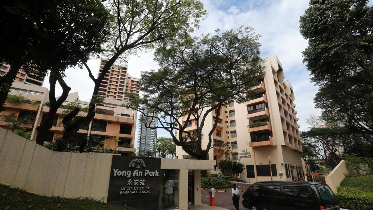 Elderly Woman Drowns After Slipping in River Valley Condo Pool, Submerged for 12 Minutes