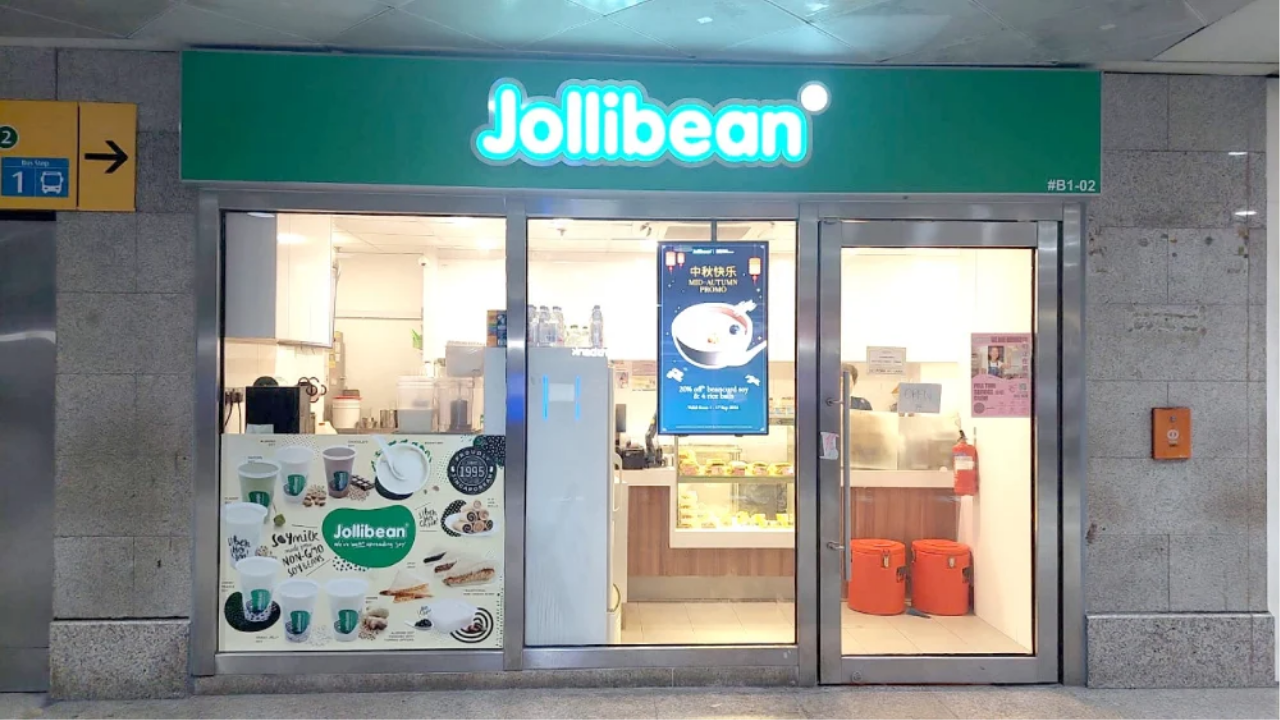 MOM Investigates Jollibean Amidst Reports of Unpaid Wages Affecting 29 Employees