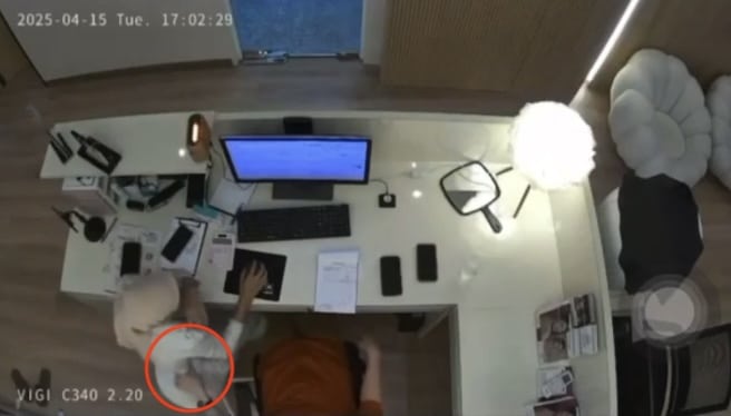 BMW Doctor inside clinic