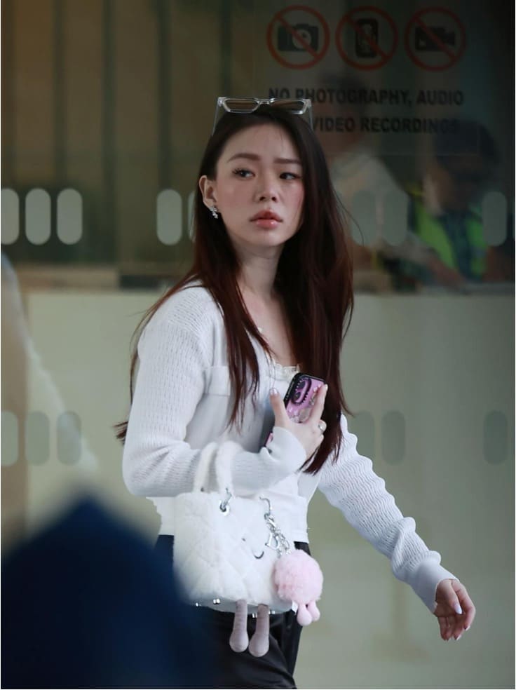Singapore chio bu influencer admits to stealing $600 worth of beauty products with friend 1