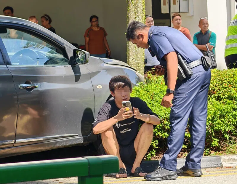 83-year-old woman killed after car crashes onto pavement at Teck Whye Lane, driver arrested