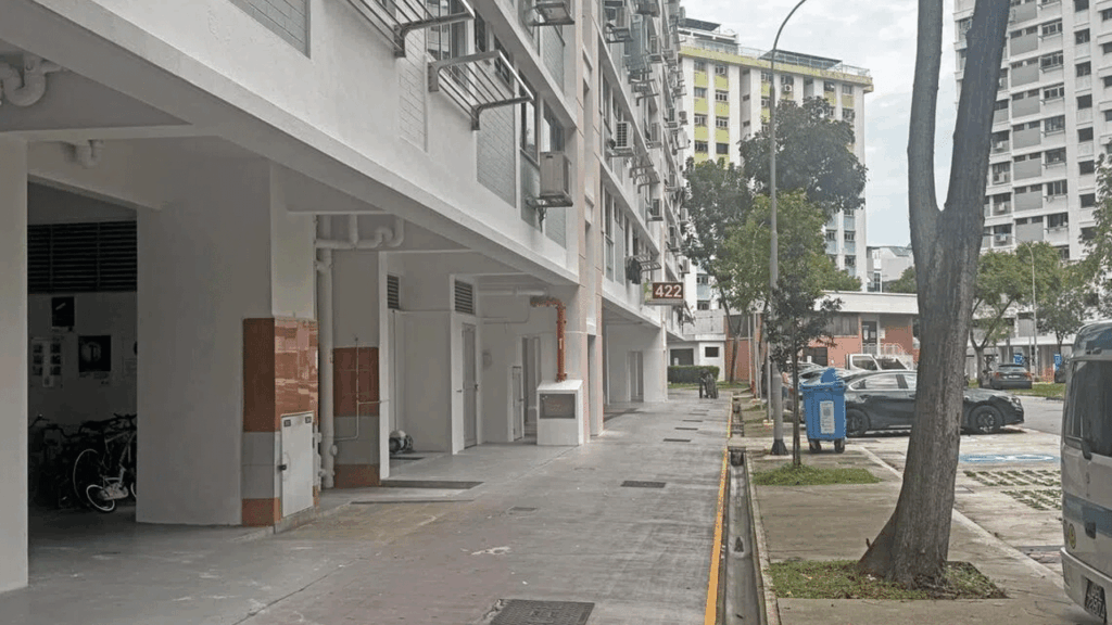 Serangoon Central resident says block is dirty and full of pests, town council steps up cleaning