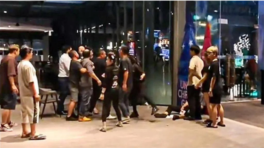 Man Allegedly Refuses to Pay $2.50 for Mineral Water, Then Punches and Kicks Restaurant Staff at Downtown East